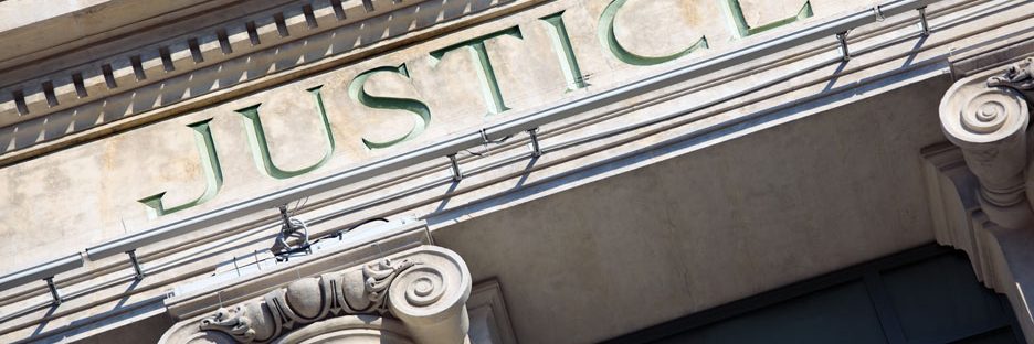 DÉLAIS DE RECOURS : LES INSTITUTIONS S’ORGANISENT !