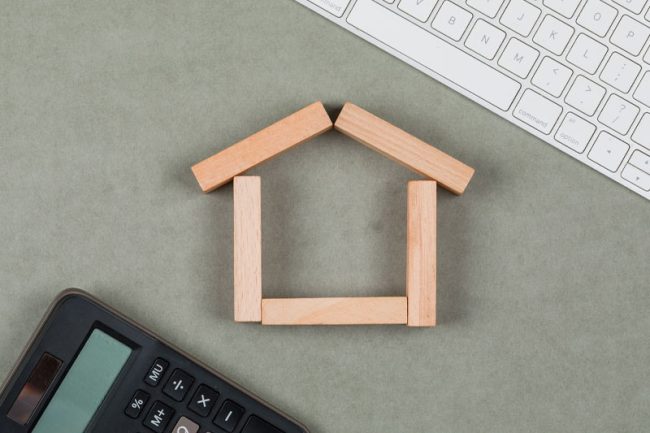 DROIT VIAGER AU LOGEMENT DU CONJOINT SURVIVANT : LA VOLONTÉ TACITE NE SE DÉDUIT PAS DU SIMPLE MAINTIEN DANS LES LIEUX